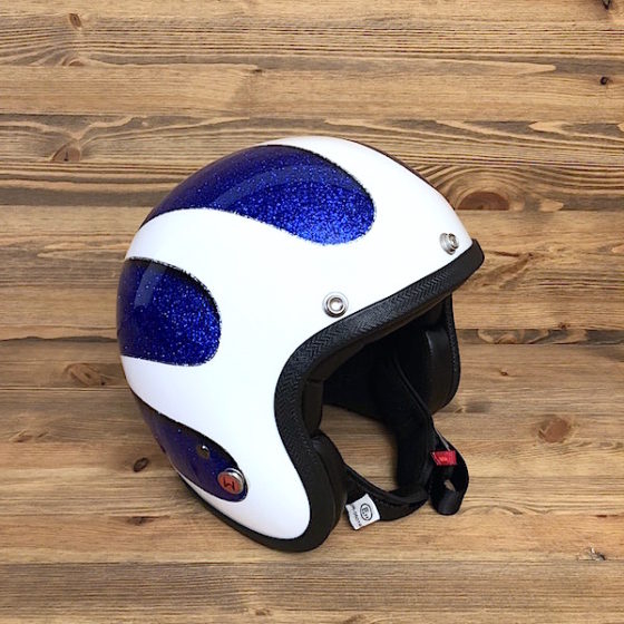 Scallops 2016 Blue & Solid White