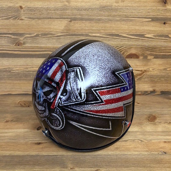 Skull Pistons & USA Flag Light Black
