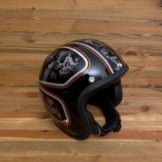 Kustom Skulls & Scallops Solid Black and Silver