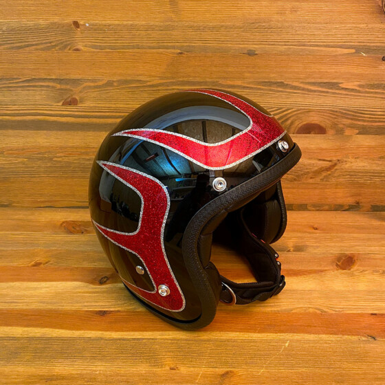 Scallops 2020 Solid Black and Red