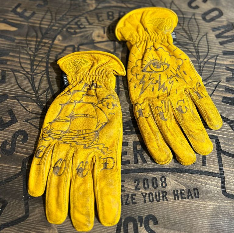 Gants personnalisés 8