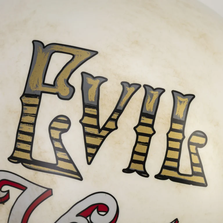 Evil-Vintage-0041