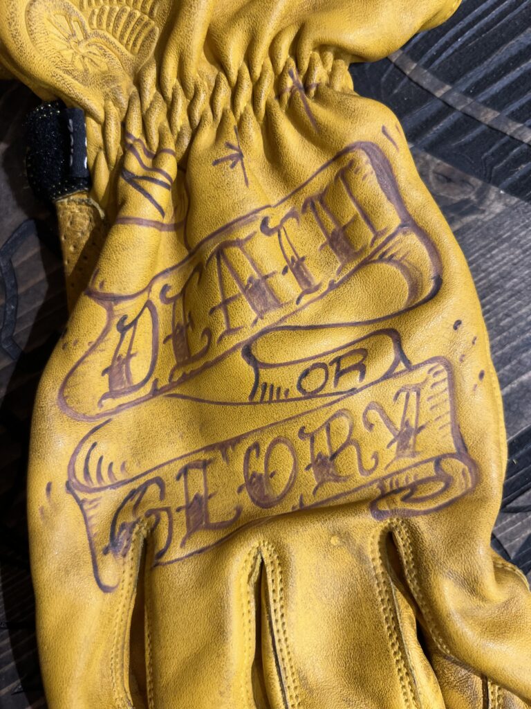 GLOVES DEATH OR GLORY (3)