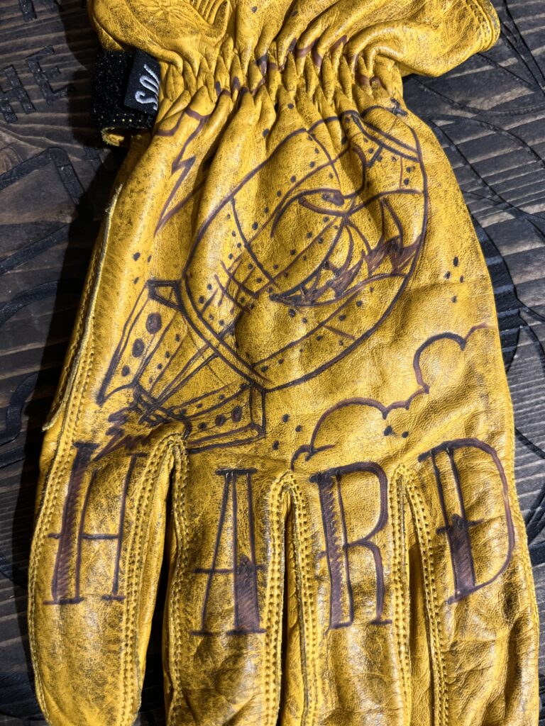 GLOVES HARD LUCK (3)