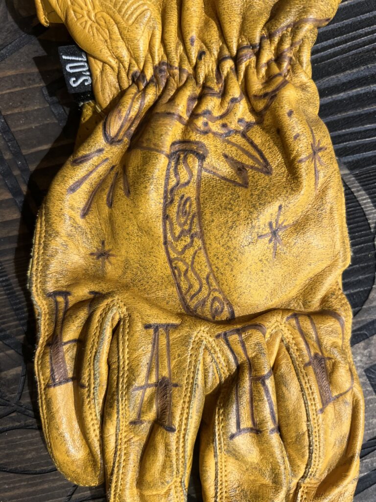 GLOVES HARD WORK (3)