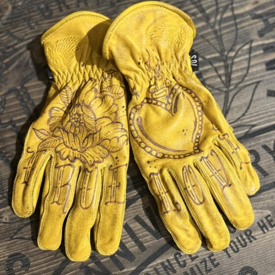 True Love #4 - Guanti Customized in pelle