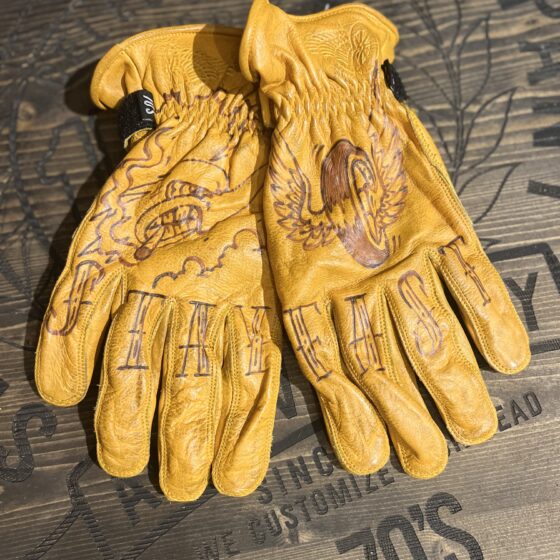 Stay Fast #2 - Guanti Customized in pelle