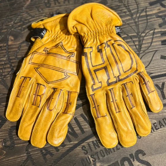True Life #3 - Guanti Customized in pelle
